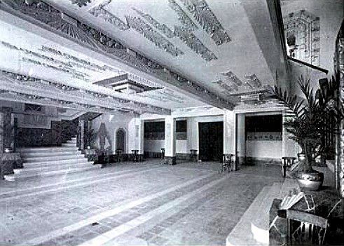 Fachada antigua del Monumental Cinema Sport de Melilla
