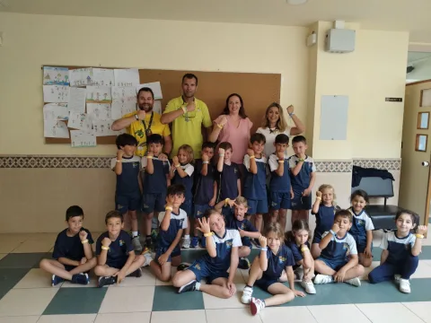 Imagen de la noticia: El colegio Enrique Soler organiza el acceso al centro por zonas según el curso