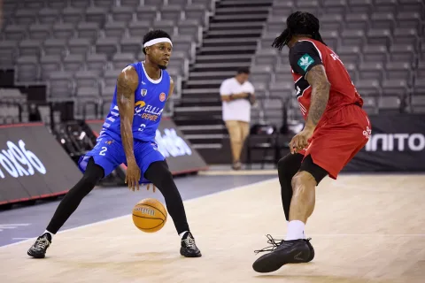 Imagen de la noticia: El Melilla Ciudad del Deporte cae 95-68 ante el Coviran Granada en pretemporada