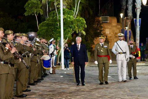 Imagen de la noticia: Imbroda exige a Marruecos el retorno de todos los inmigrantes, incluidos los menores, y reclama más presencia militar