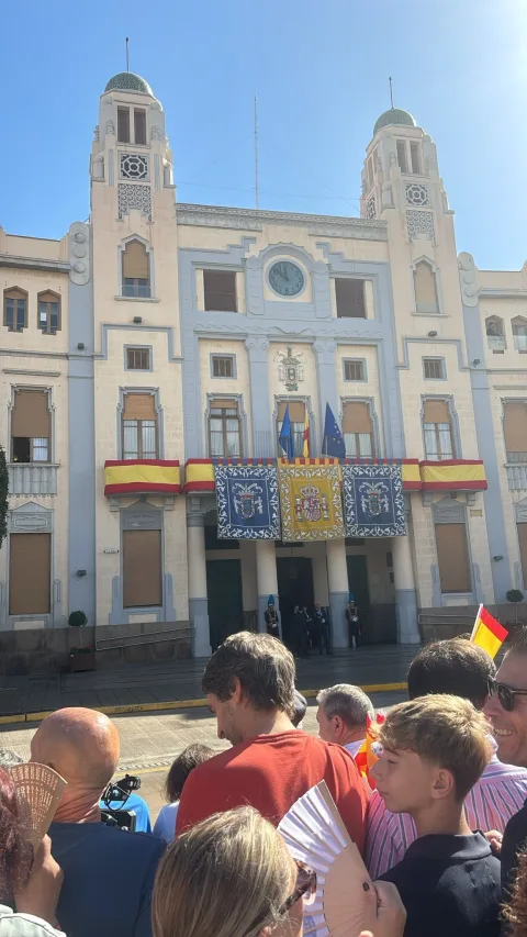 Espera a los reyes en la Plaza