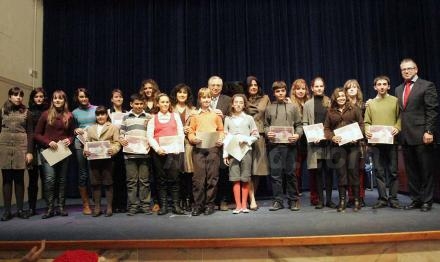 Los jóvenes talentos musicales han salido a la palestra y se les ha premiado en un concurs...