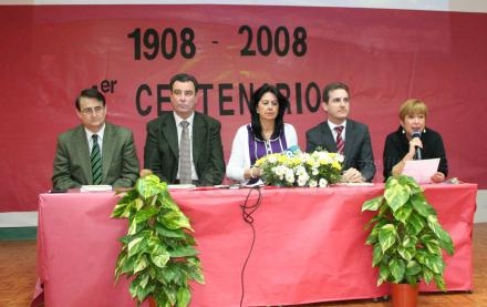 El Colegio Mediterraneo festeja los 100 años de su edificación