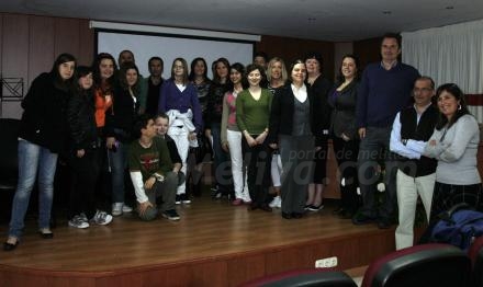 Profesores y alumnos del programa Comenius que están de visita en Melilla.