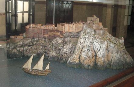 El Peñón de Vélez en el Casino Militar..