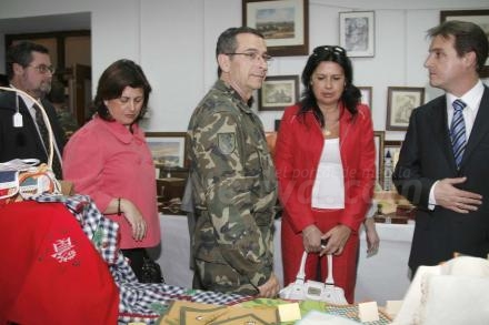 La Asociación de Enfermos Reumáticos de Melilla ha inaugurado hoy viernes su tradicional ‘...