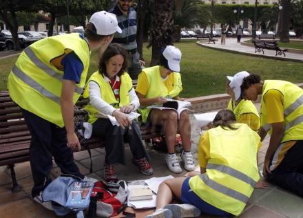 Un grupo de participantes en la gimkana cultural que organiza la Fundación Melilla Ciudad...
