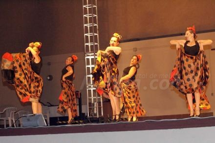 El festival de danza fue cosa de pequeñas, pero también de no tan pequeñas, que demostraro...