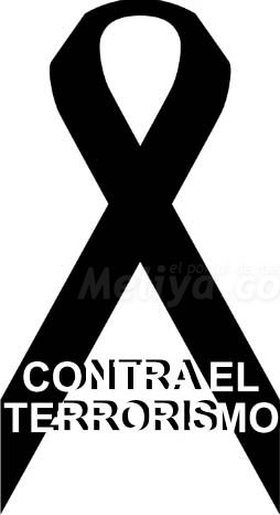 Hoy no es día para fiestas, reuniones o veraneo sino para lamentar la muerte de dos guardi...