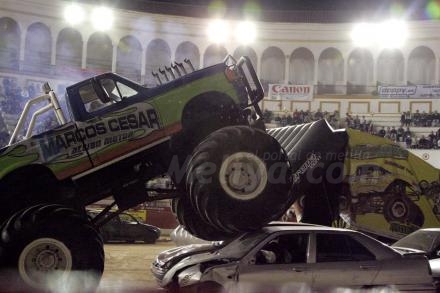 La Plaza de Toros de Melilla volvió a acoger anoche un nuevo espectáculo de Free Style don...