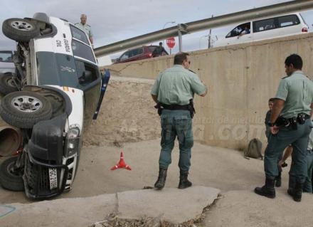 Tres agentes de la Guardia Civil de Melilla resultaron, afortunadamente, ilesos tras regis...