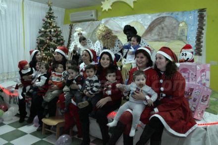 La guardería de San Francisco también ha celebrado su particular fiesta de Navidad.