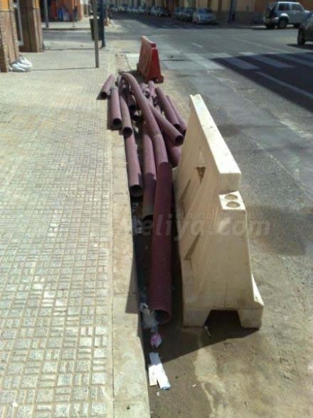 La situación de limpieza en algunas calles del barrio Industrial es penosa, ccomo se puede...