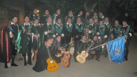 La Tuna de Melilla, despues de ganar el premio de segunda mejor tuna, pandereta, solista y...