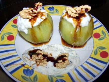 La que nos sugiere Francis Aguilera de cara a las Pascuas: Kiwi, nueces, nata y miel..Ummm...