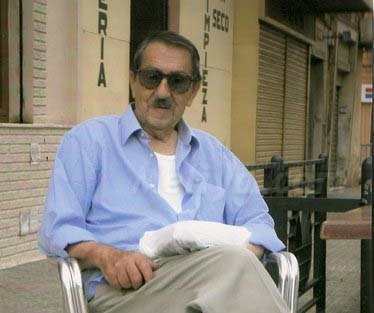 Hoy mis lágrimas son para tí, maestro, poeta y, sobre todo, gran amigo