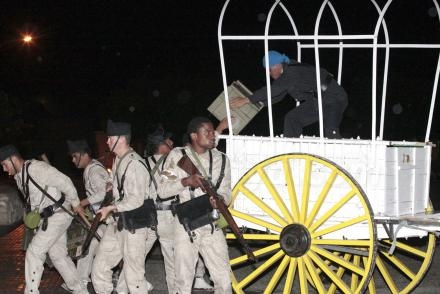 Excelente la representación del Sitio de Cabrerizas ofrecida por la Comandania General en...
