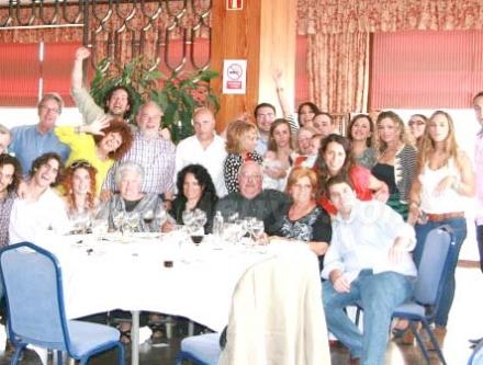 La familia unida nunca será vencida y este es el caso de la familia de Ivan Lucas, unida,...