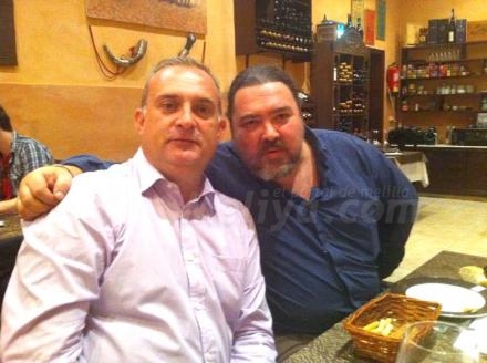 ´Javier Lence no duda en sumarse a la celebraión del cumpleaños de Luisito Navarro Guerrer...