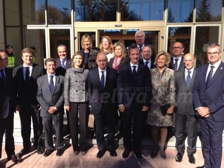 El delegado del Gobierno, Abdelmalik El Barkani, ha asistido hoy a la entrega de la Bander...
