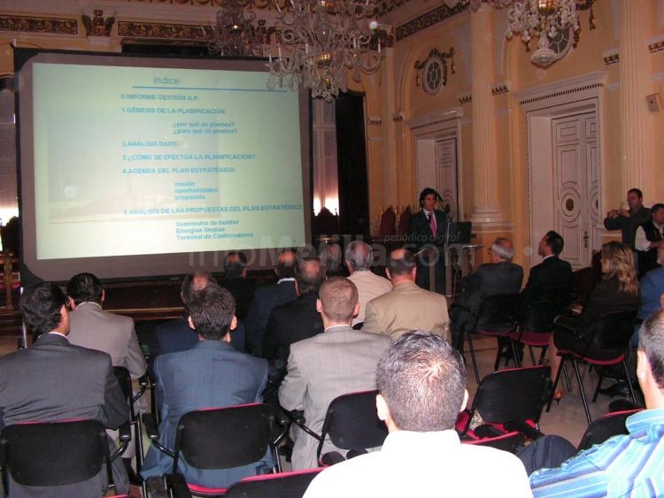 La presentación del Plan ha tenido lugar en el Palacio Dorado