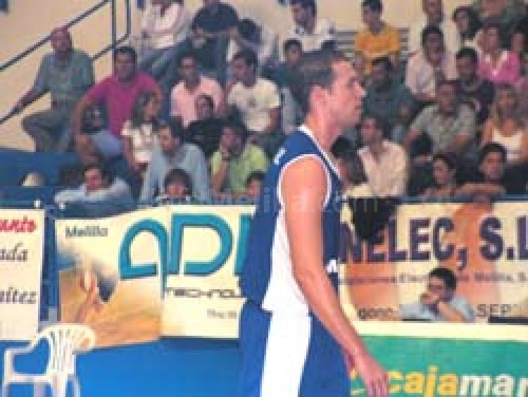 El base David Gil