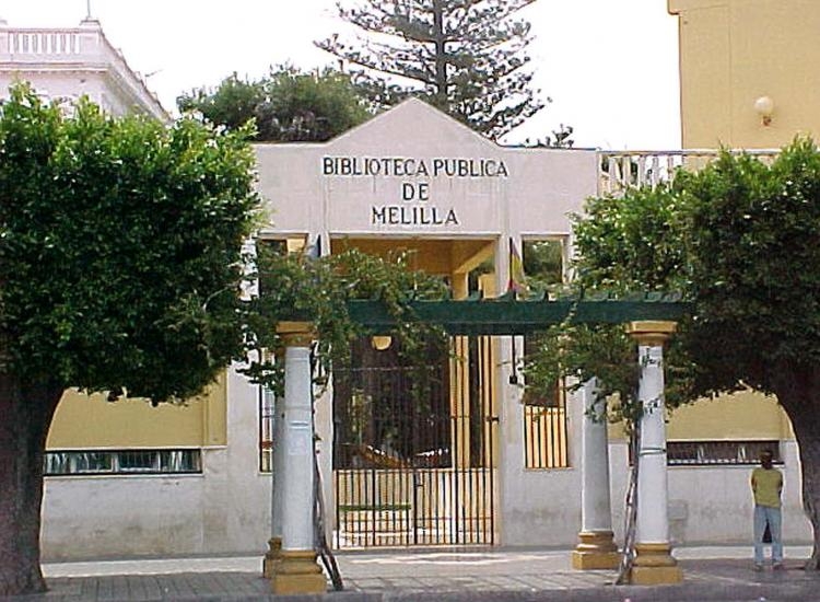 Fachada de la Biblioteca Pública de Melilla