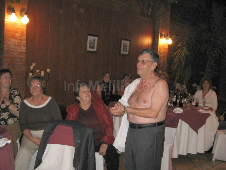 Luciendo sus mejores argumentos