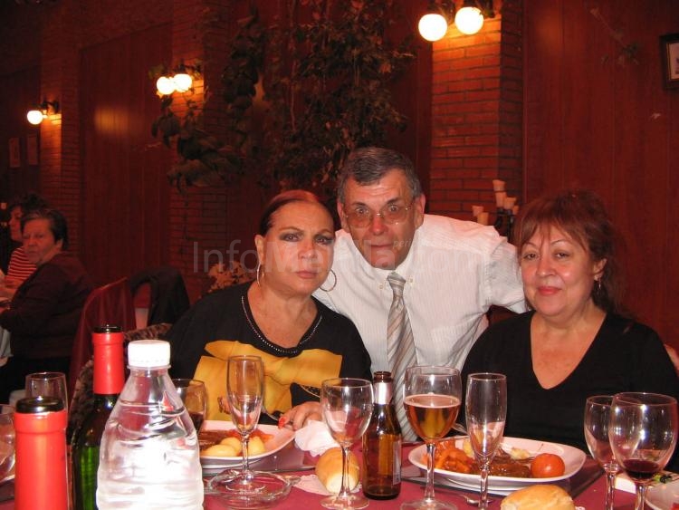 Agustín, Sara y Encarna