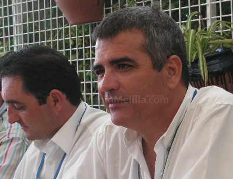 Adolfo Utor, presidente de Baleària, junto a Javier Mateo