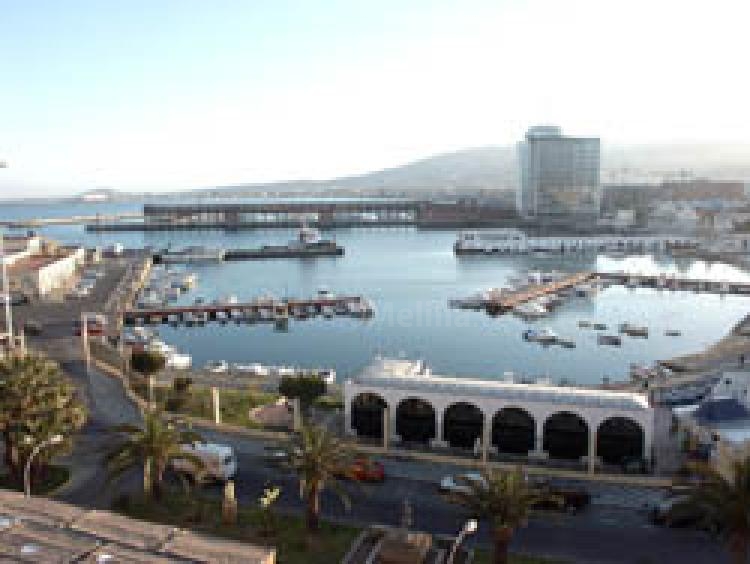 El incremento del 5 por ciento del plus de residencia para funcionarios en Melilla podría hacerse efectivo este mes tras su publicación en el BOE