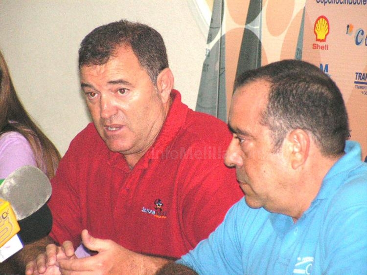 Paco Robles junto a José Luis Valverde en rueda de prensa ofrecida éste miércoles