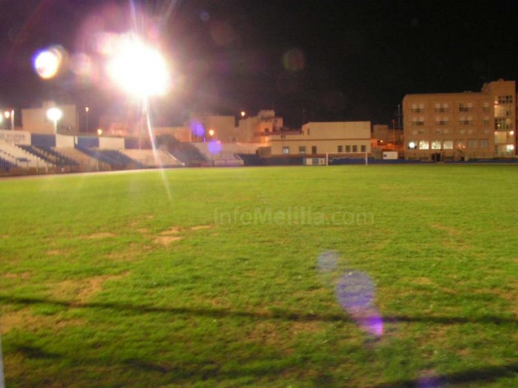 Aspecto del replante del estadio melillense