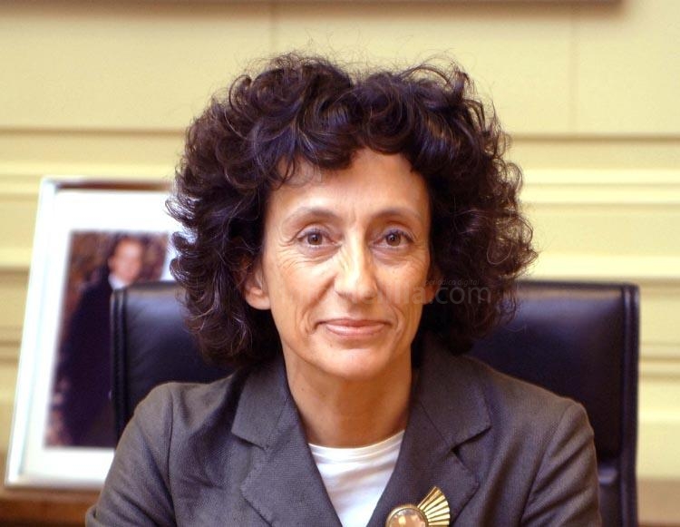Mercedes Cabrera, ministra de Educación