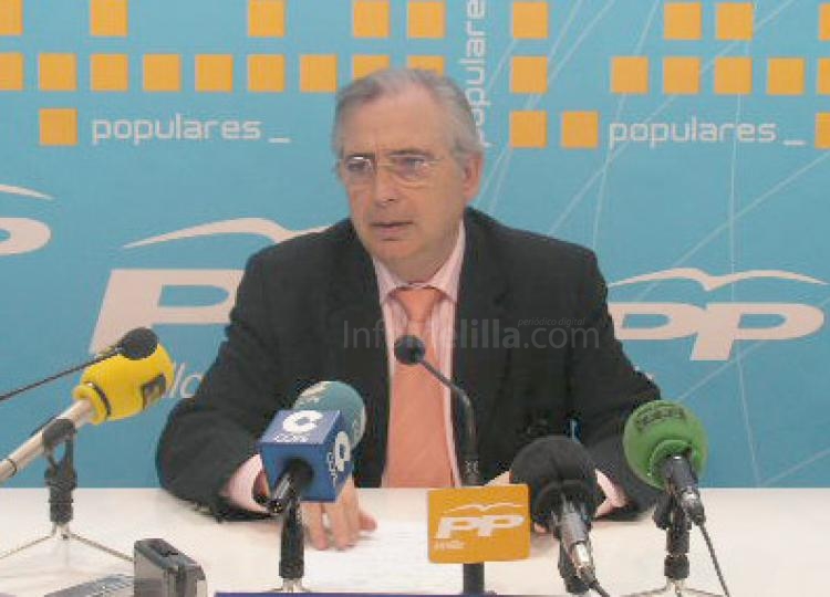 Imbroda confía en que las enmiendas presentadas por el PP a los PGE para 2008 vean luz verde en el Senado