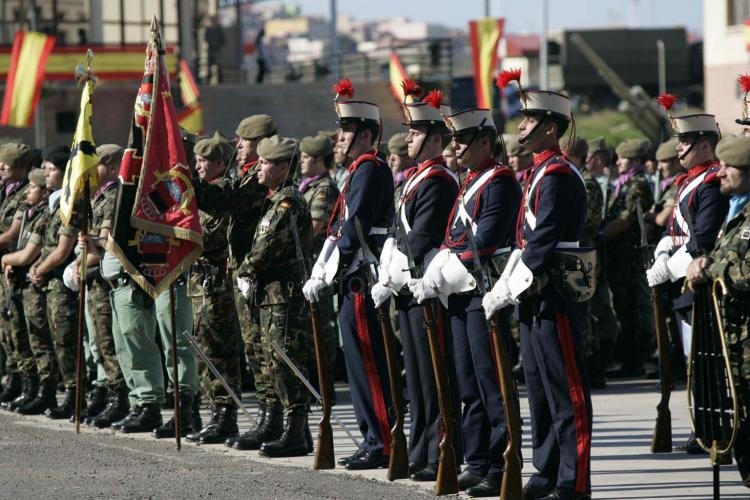 El Regimiento de Artillería de Campaña número 32 celebra su patrona