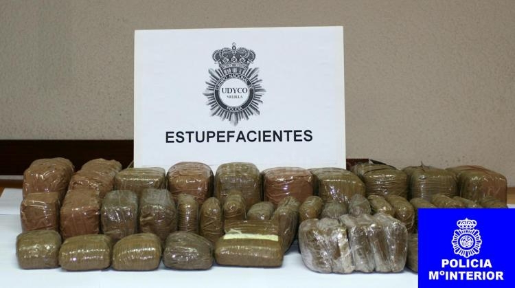 La colaboración entre Policía y Guardia Civil acaba con una operación de tráfico de estupefacientes con destino a la Península