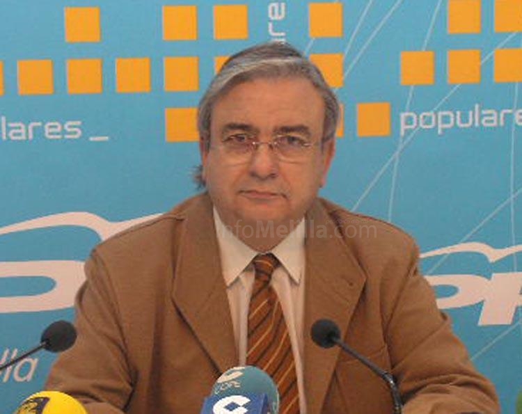 Arturo Esteban Albert