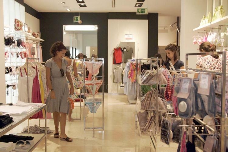 El mes de julio llega acompañado de las esperadas rebajas de verano