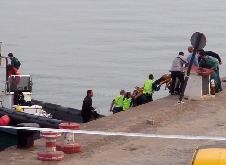 Fallecen dos adultos y un bebé al precipitarse al mar el vehículo en el que viajaban