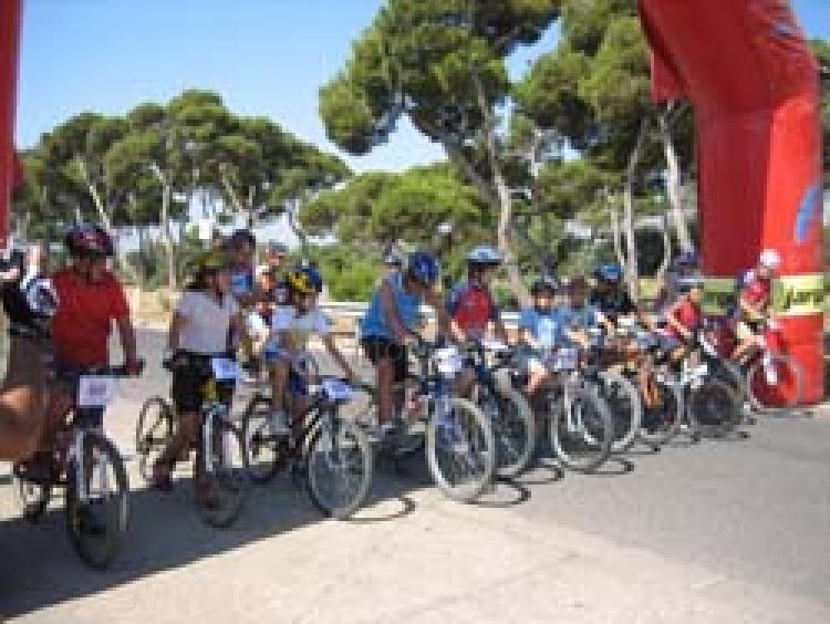 Ciclismo (Campeonatos Autonómicos de Carretera 2008): Se disputó la primera prueba IGP Seur en el circuito de “Los Pinares de Rostrogordo”