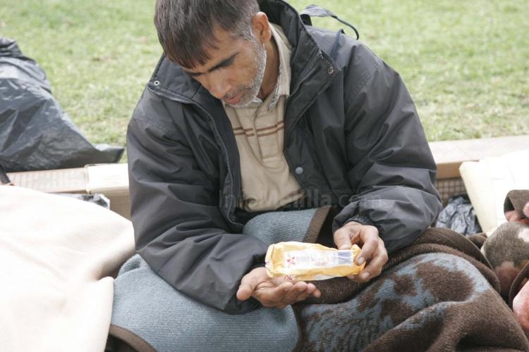 Los inmigrantes abandonan la huelga de hambre que iniciaron hace tres semanas