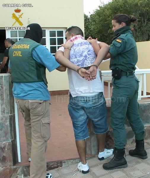 Trece detenidos en Canarias en la desarticulación de una banda de traficantes, la mayoría de ellos procedentes de Melilla