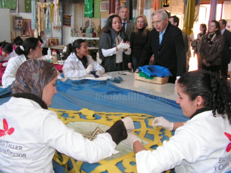 La Escuela Taller sigue formando jóvenes promesas en labores artesanales que ayudarán a recuperar el patrimonio artístico de la ciudad