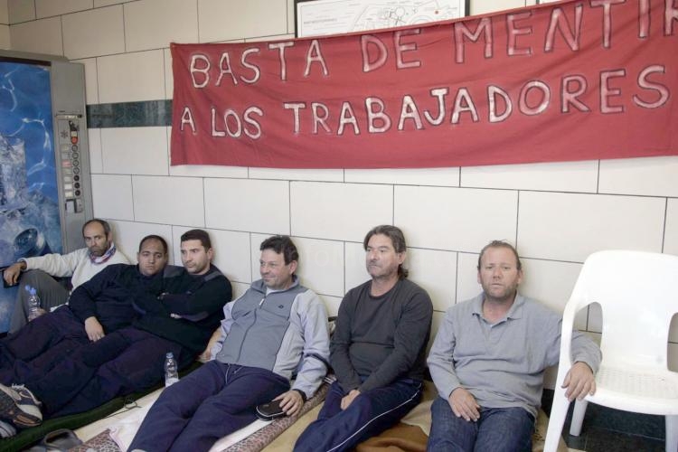Trabajadores de Tratagua en huelga
