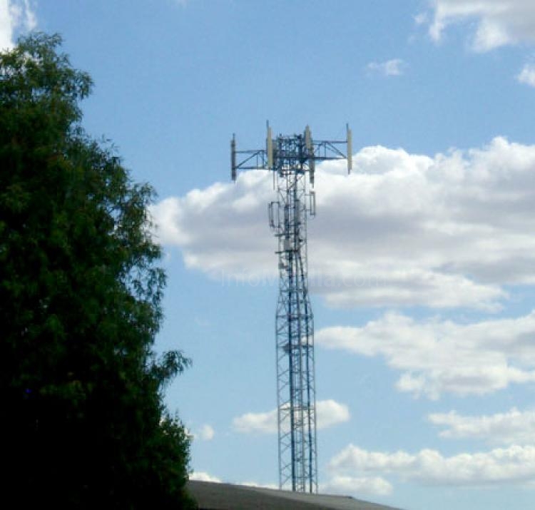 El colectivo 'MATARME' aprovecha el Día Mundial del Medio Ambiente para recordar que sigue luchando por la retirada de la antena de telefonía móvil