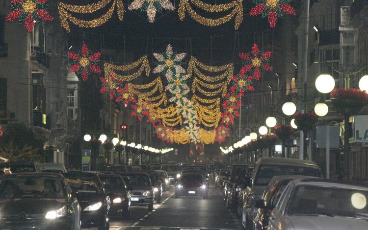 Alrededor de 1.800.000 bombillas iluminarán la Navidad melillense a partir de mañana viernes