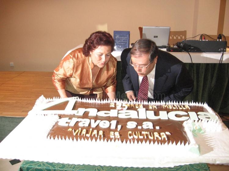 'Andalucía Travel' celebra sus 25 años rodeado de amigos