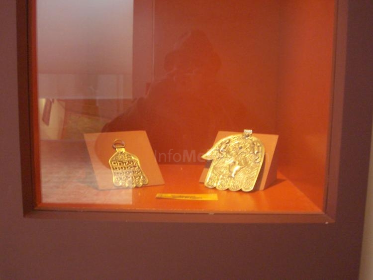 El Círculo Cultural Sefarad traslada al Museo Judío de Béjar muestras de orfebrería, talismanes y adornos de manufactura hebrea de Melilla