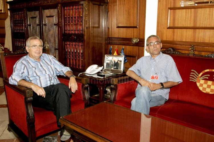 Eduardo Florensa ha mantenido varias reuniones con Juan José Imbroda